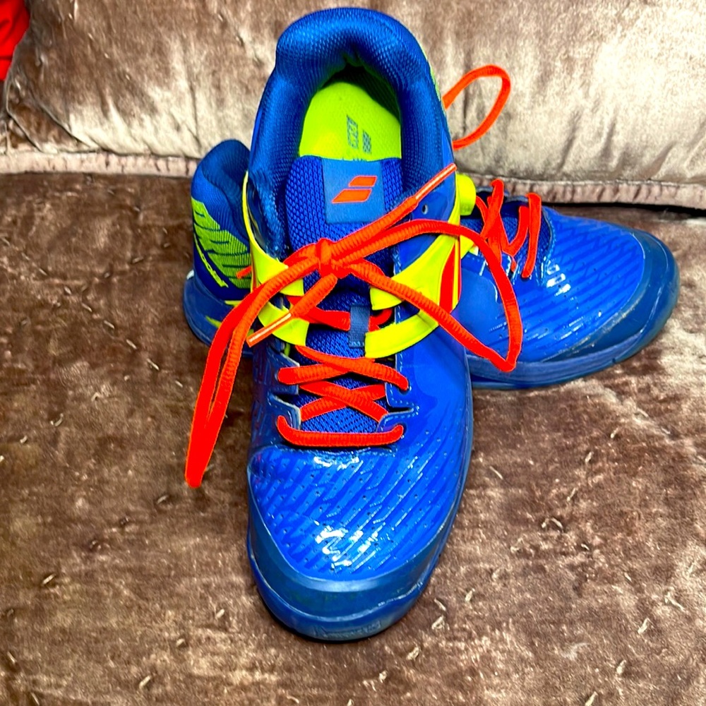 Babolat pro tennis shoes